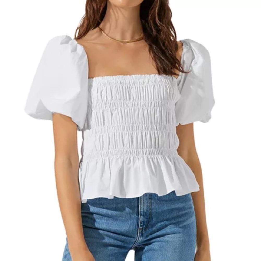 ASTR the Label White Puff Sleeve Smocked Top Size XS